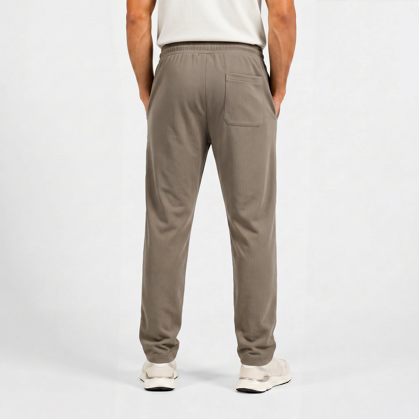 Men’s Imported Straight Fit , Breathable & Comfortable Trousers In Brown